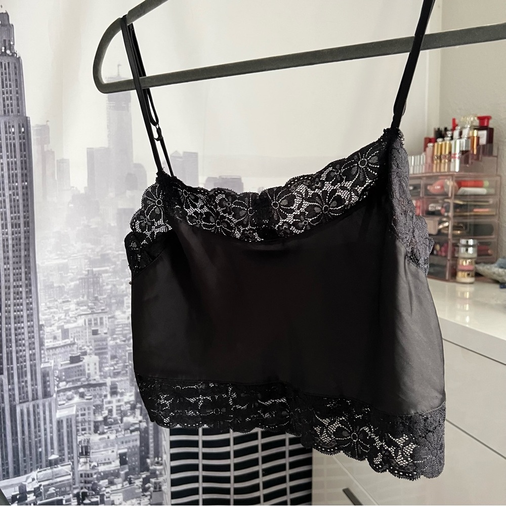 Brandy Melville Black Lace Cropped Cami Tank